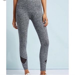 Beyond Yoga Sliced & Stacked Leggings